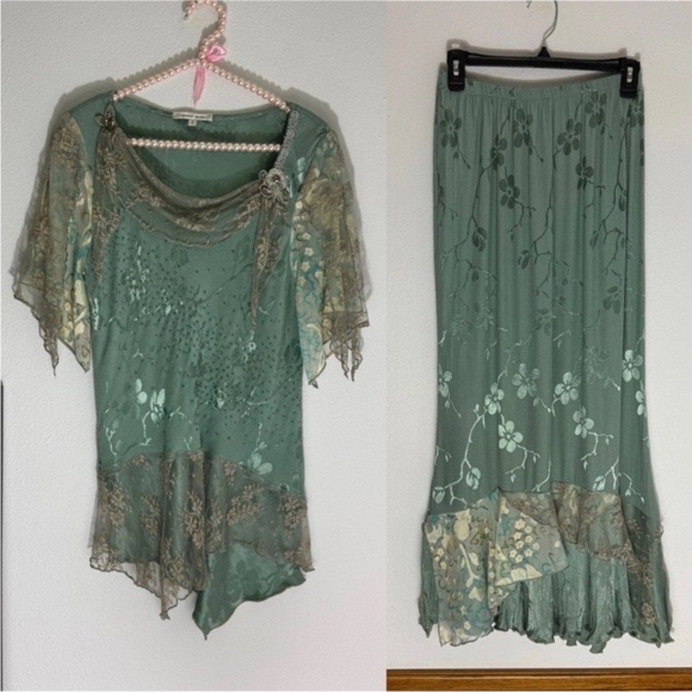 Vintage Spencer Alexis muted blue embossed w/ lace top and maxi skirt set size 6 - Picture 1 of 16